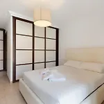 Apto El Mocan Swimming Pool 2bed شقة *