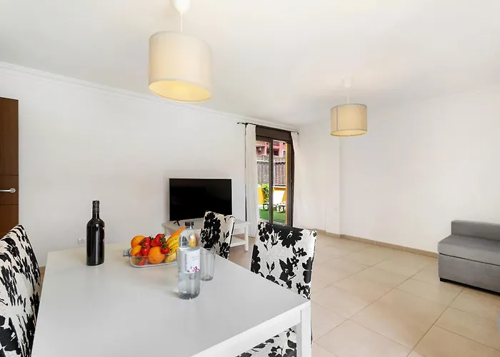 Apto El Mocan Swimming Pool 2bed アパート パルム・マール